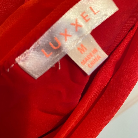 Luxxel 2 Piece skirt top set red touched Draped size M - Picture 5 of 6